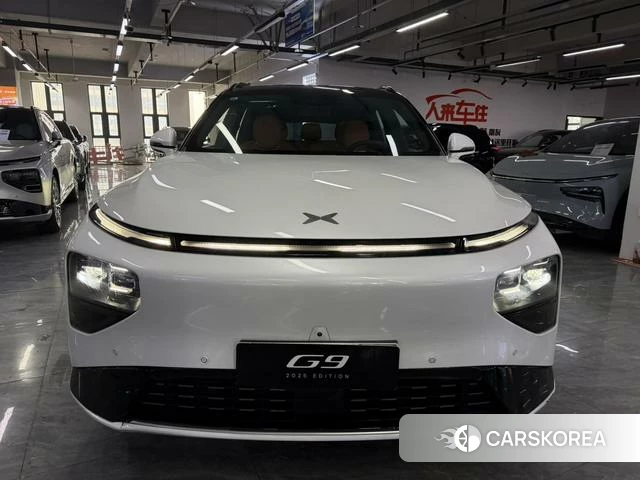 Xiaopeng Motors Xiaopeng G9 2025 Белый из Китая, фото 2