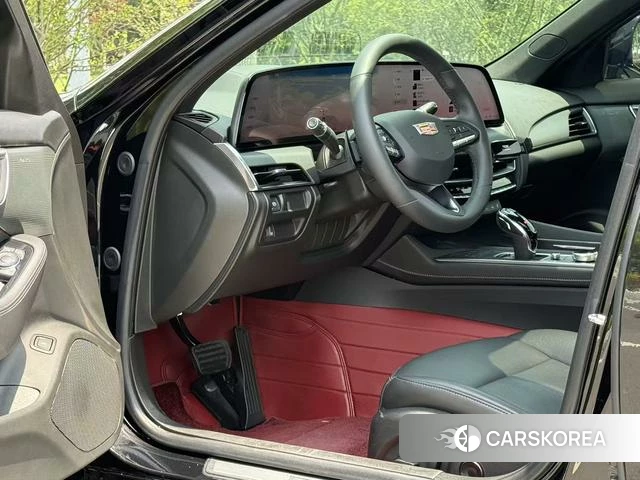 Cadillac CT5 2024 Черный из Китая, фото 2