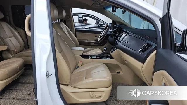 Kia All New Carnival 2018 Белый из Кореи, фото 2
