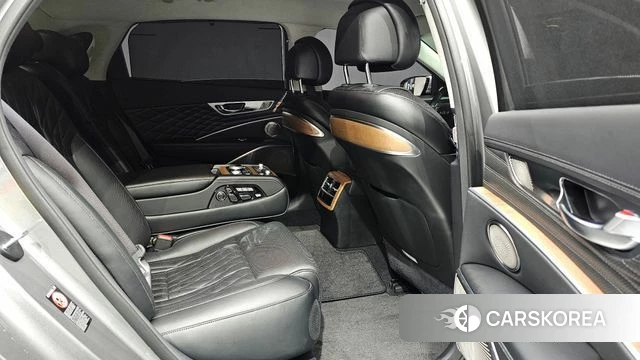 Kia The New K9 2nd generation 2024 Серебристо-серый из Кореи, фото 2