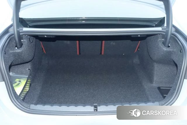 BMW 4 series 2025 Серебристо-серый из Китая, фото 2