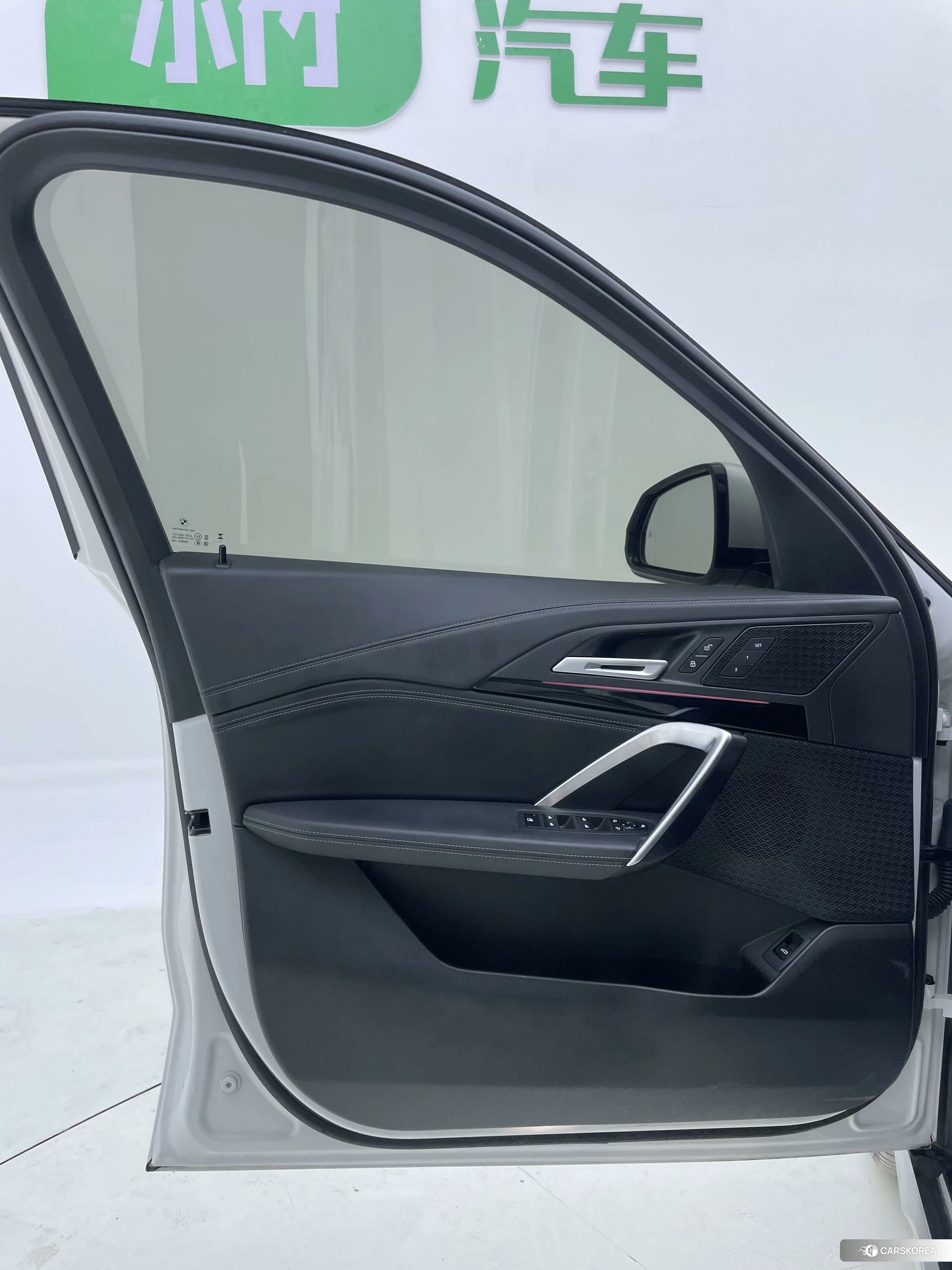 BMW X1 2023 Белый из Китая, фото 2