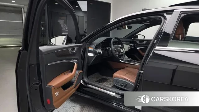 Audi A6 (C8) 2022 Черный из Кореи, фото 2