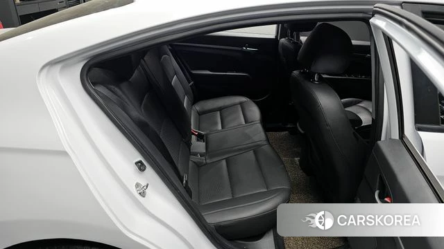 Hyundai The New Avante AD 2019 Белый из Кореи, фото 2