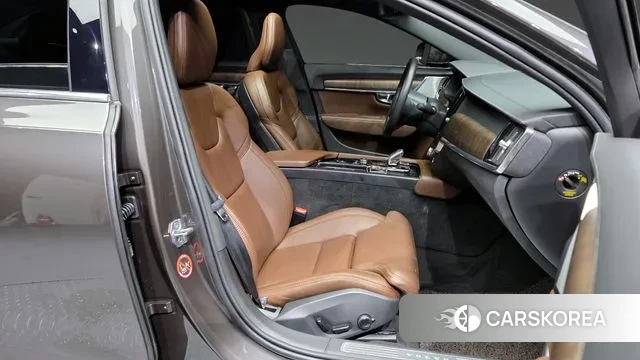 Volvo S90 2021 Коричневый из Кореи, фото 2