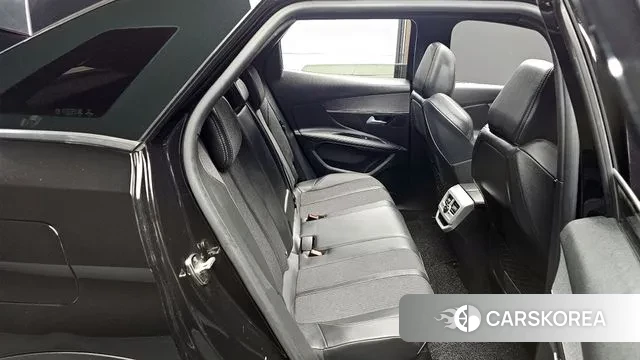 Peugeot 3008 second generation 2020 Черный из Кореи, фото 2