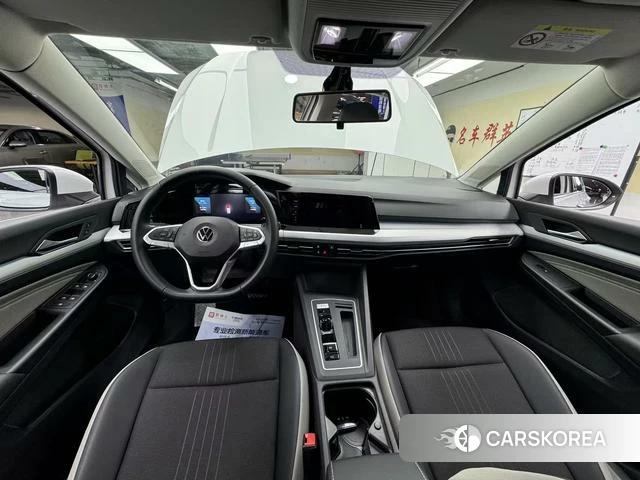Volkswagen Golf 2021 Белый из Китая, фото 2