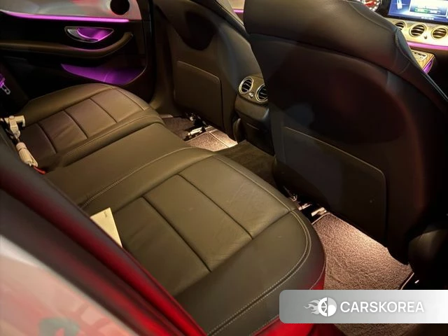 Mercedes-Benz E-Class W213 2019 Белый из Кореи, фото 2