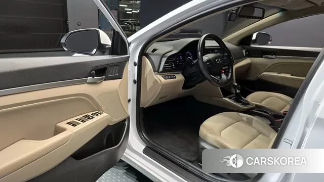 Hyundai The New Avante AD 2019 Белый из Кореи, фото 2