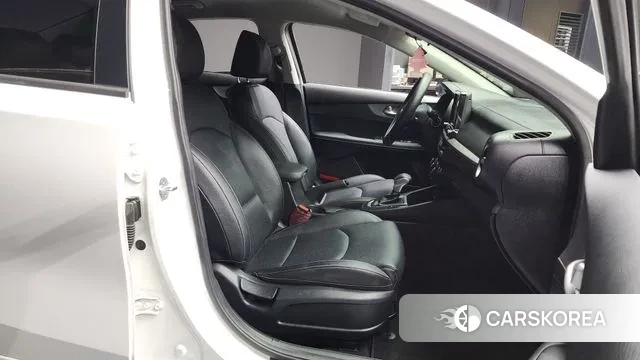 Kia Come New K3 2018 Белый из Кореи, фото 2