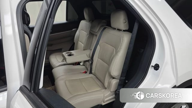 Ford Explorer 2019 Белый из Кореи, фото 2