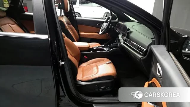 Kia Sportage 5th Generation 2021 Черный из Кореи, фото 2