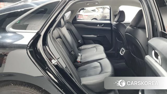 Kia K5 3rd generation 2023 Черный из Кореи, фото 2