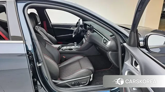 Genesis The New G70 2021 Синий из Кореи, фото 2