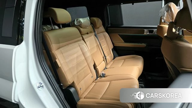 Hyundai Santa Fe (MX5) 2024 Белый из Кореи, фото 2