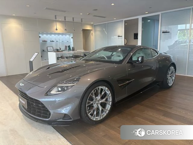Aston Martin Vanquish 2025 Другой из Китая, фото 2