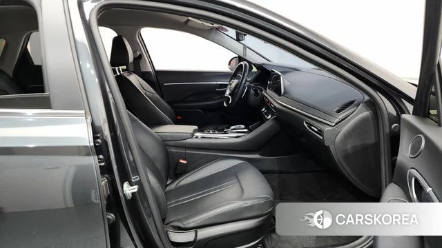 Hyundai Sonata (DN8) 2020 Серый из Кореи, фото 2