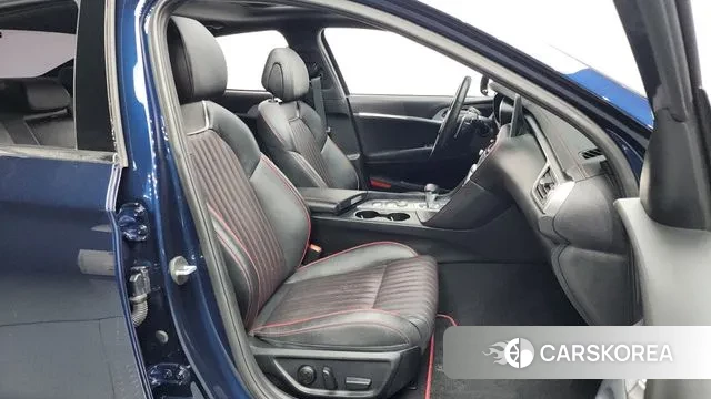 Genesis G70 2019 Синий из Кореи, фото 2