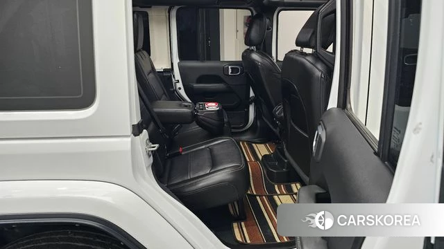 Jeep Wrangler (JL) 2023 Белый из Кореи, фото 2
