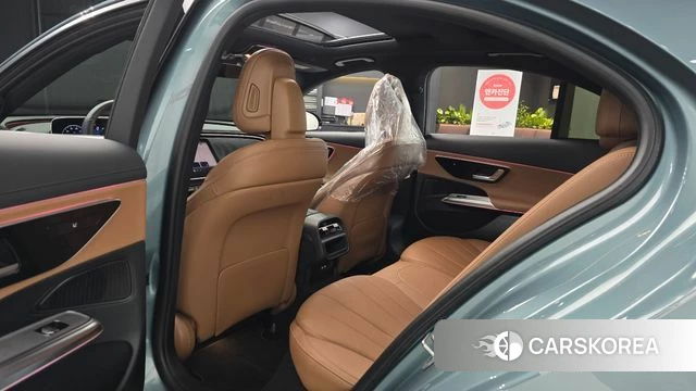 Mercedes-Benz E-Class W214 2025 Синий нефрит из Кореи, фото 2