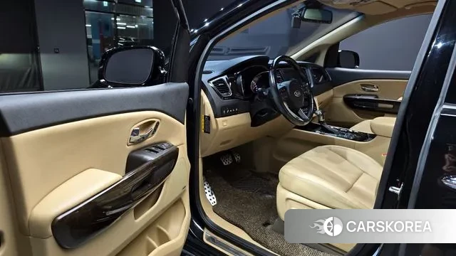 Kia The New Carnival 2019 Черный из Кореи, фото 2