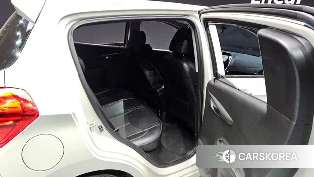 Chevrolet (GM Daewoo) The Next Spark 2018 Жемчужный цвет из Кореи, фото 2