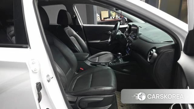 Hyundai The New Kona 2021 Белый из Кореи, фото 2