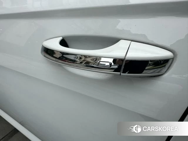 Volkswagen Lavida 2024 Белый из Китая, фото 2