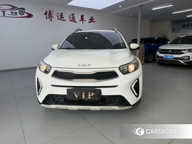 Kia Yi Ran 2023 Белый из Китая, фото 2