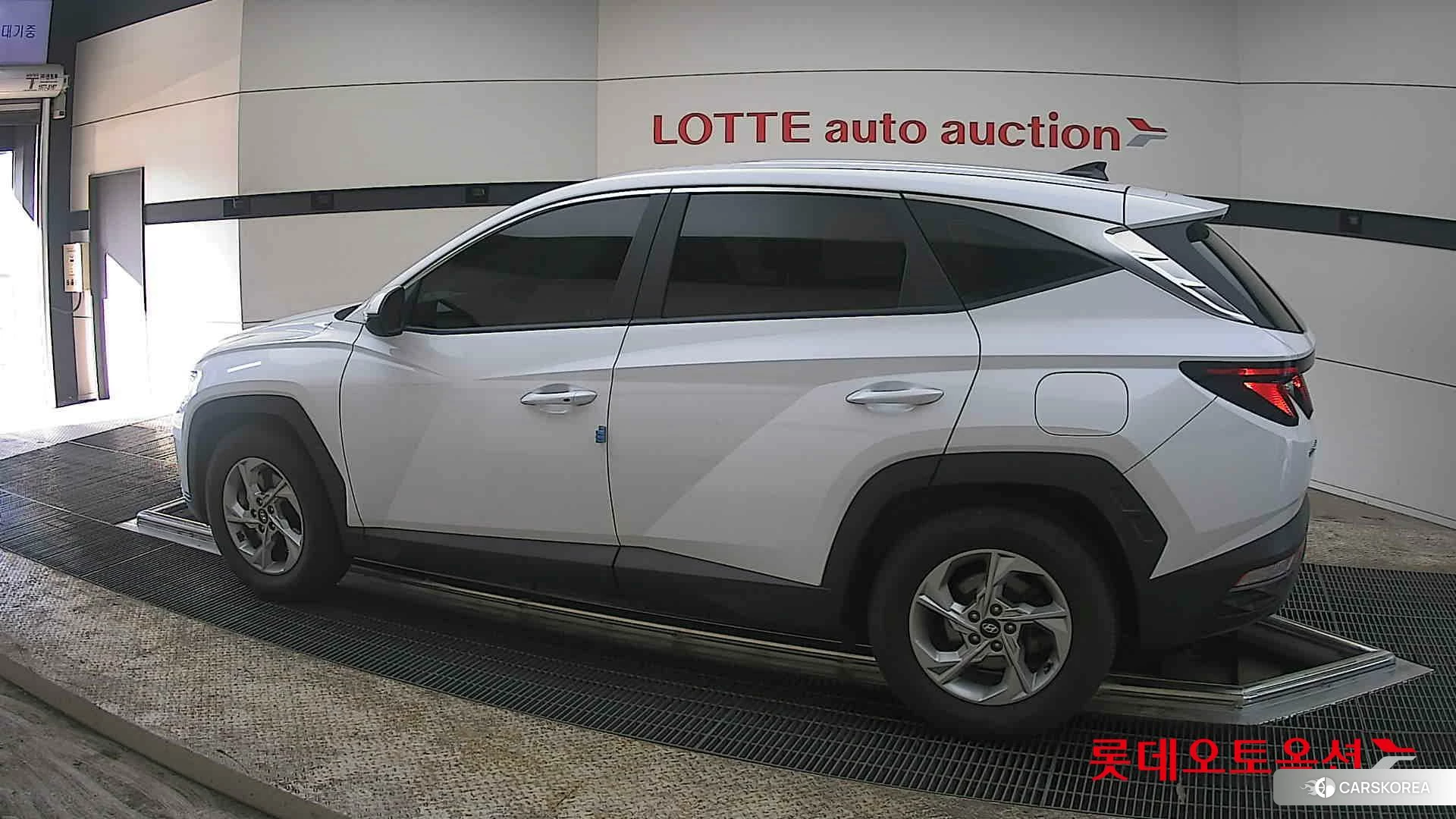 Hyundai Tucson 2022 Creamy White Pearl из Кореи, фото 2