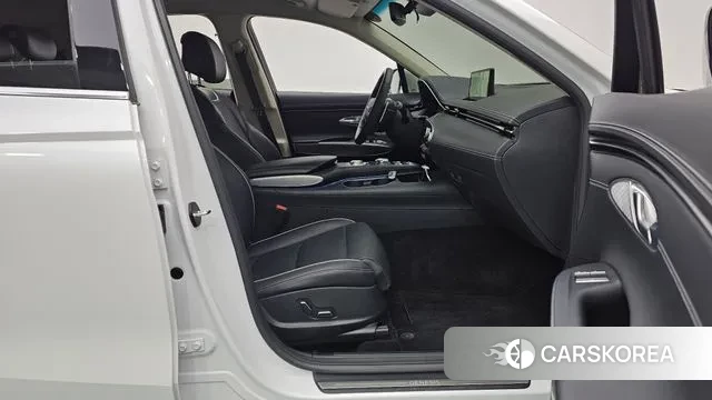 Genesis GV70 2023 Белый из Кореи, фото 2