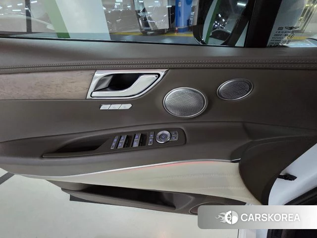 Genesis GV80 2021 Белый из Кореи, фото 2