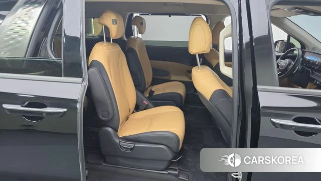 Kia Carnival 4th generation 2023 Черный из Кореи, фото 2