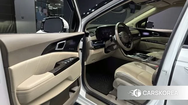 Kia Carnival 4th generation 2022 Белый из Кореи, фото 2