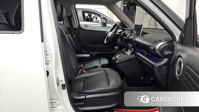 Hyundai Casper 2022 Белый из Кореи, фото 2