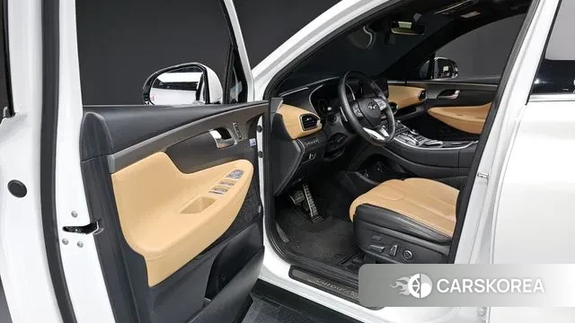 Hyundai The New Santa Fe 2022 Белый из Кореи, фото 2