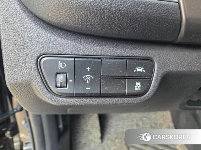 Kia Seltos 2022 Черный из Кореи, фото 2