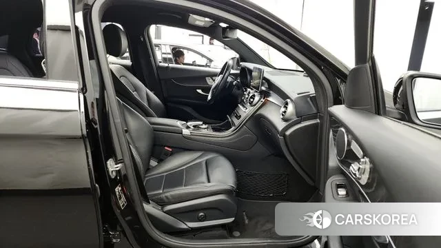 Mercedes-Benz GLC-Class X253 2019 Черный из Кореи, фото 2