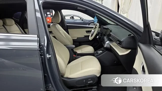 Hyundai Kona (SX2) 2023 Серый из Кореи, фото 2