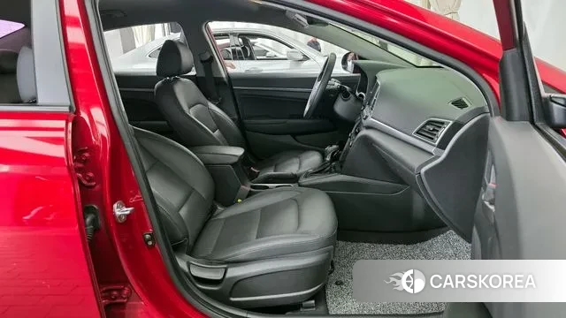 Hyundai Avante AD 2018 Красный из Кореи, фото 2