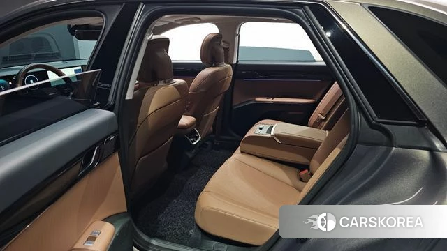 Hyundai Grandeur (GN7) 2023 Коричневый из Кореи, фото 2
