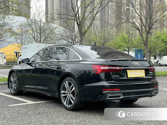 Audi A6L 2022 Черный из Китая, фото 2