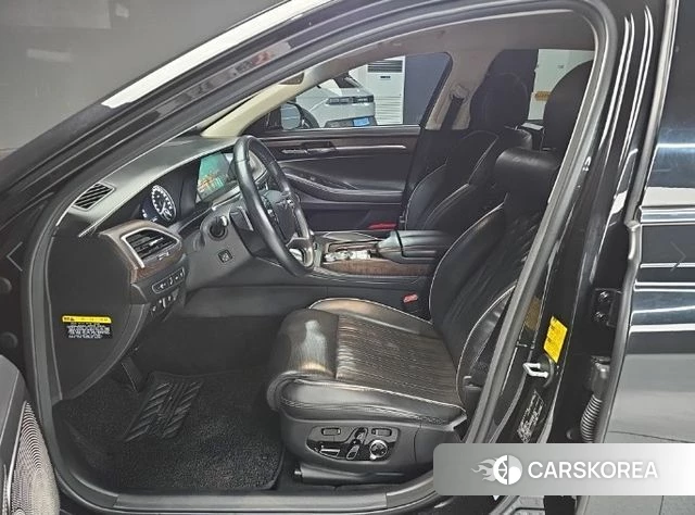 Genesis G90 id 4600096 из Кореи 2