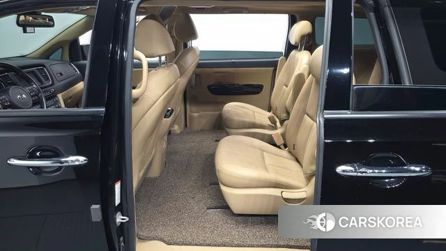 Kia The New Carnival 2018 Черный из Кореи, фото 2