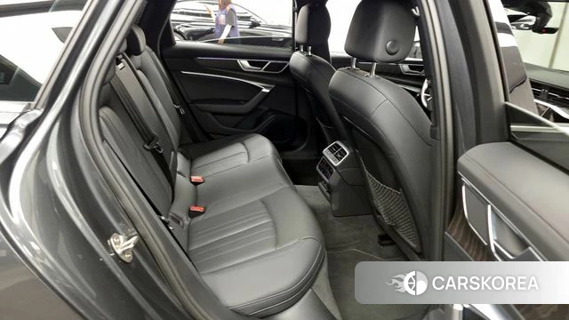 Audi A6 (C8) 2022 Серый из Кореи, фото 2