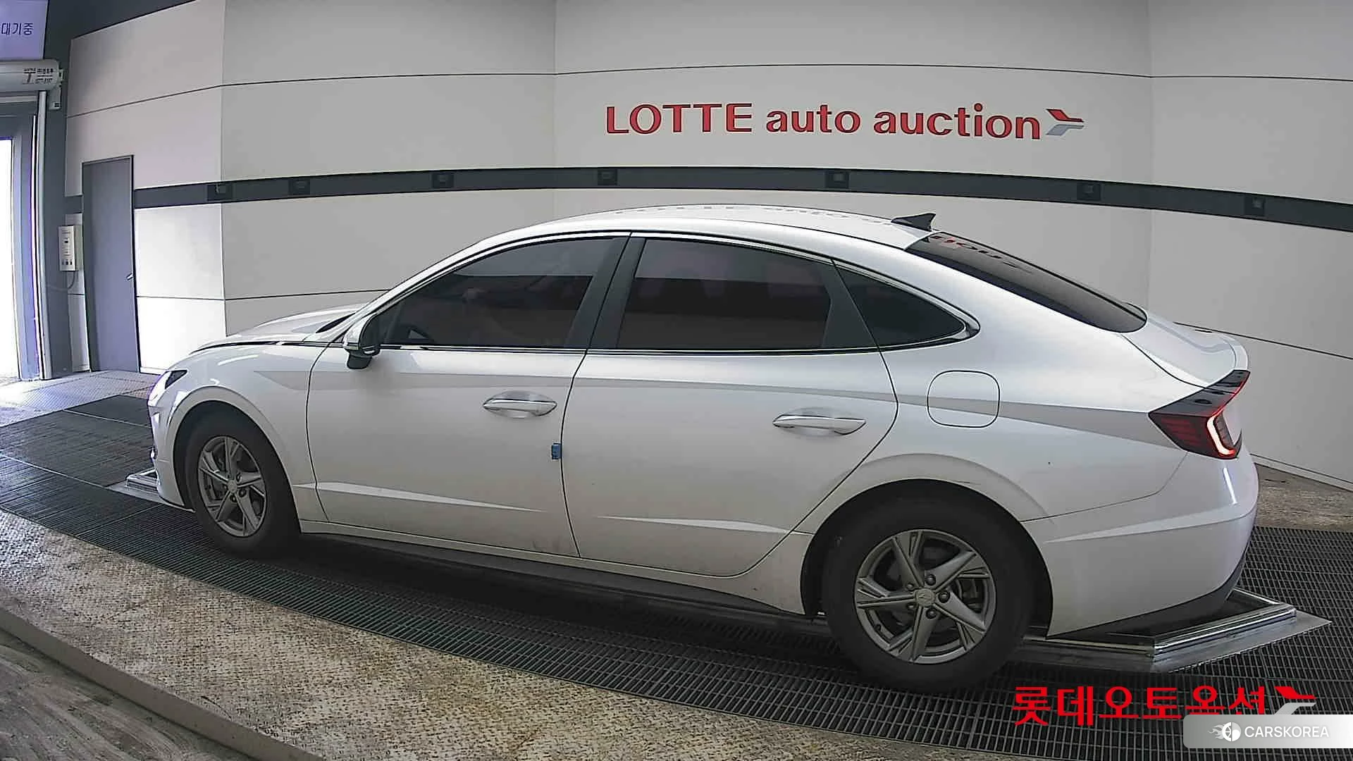 Hyundai Sonata 2020 White cream (optional) из Кореи, фото 2