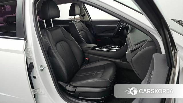 Hyundai Sonata (DN8) 2019 Белый из Кореи, фото 2