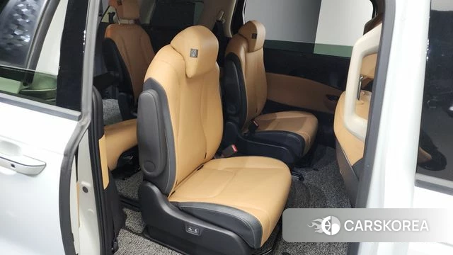 Kia Carnival 4th generation 2022 Белый из Кореи, фото 2