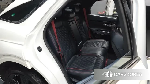 Genesis GV70 2021 Белый из Кореи, фото 2