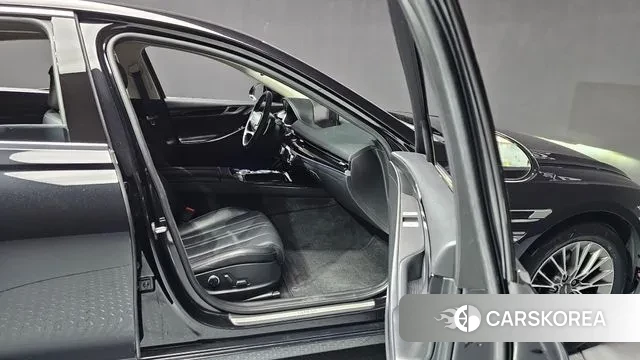 Genesis G80 (RG3) 2021 Черный из Кореи, фото 2